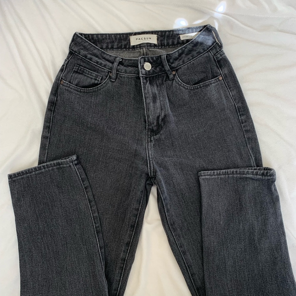 Pacsun Black mom Jeans, size 24